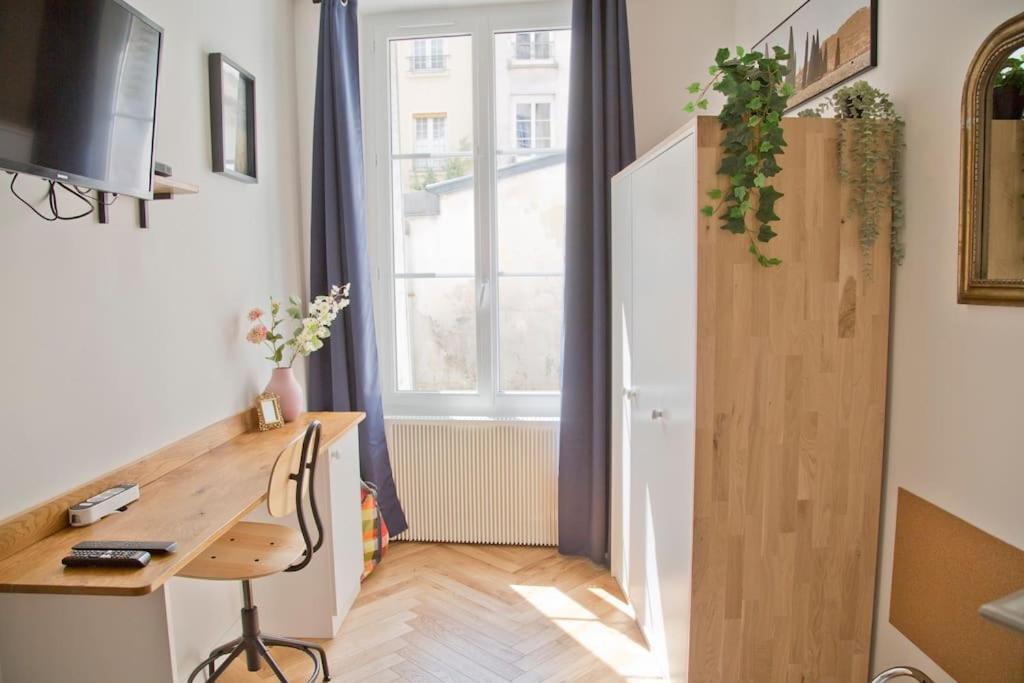 Fully Renovated Historic Apt In Heart Mouffetard Paris Exterior foto